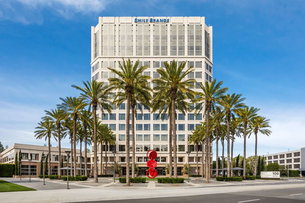 spectrum center exterior
