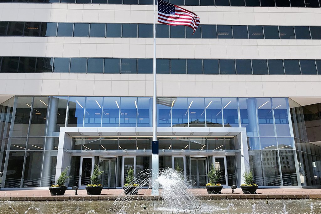 columbia plaza exterior